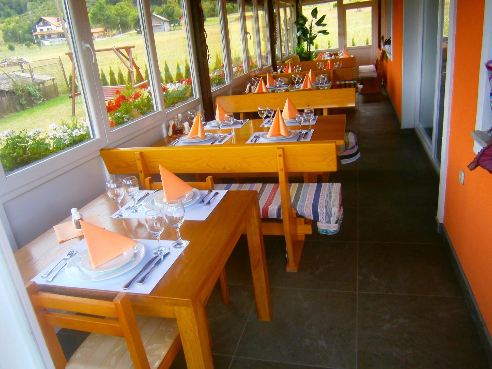 Plitvice Pension Perisic Korenica Exterior foto